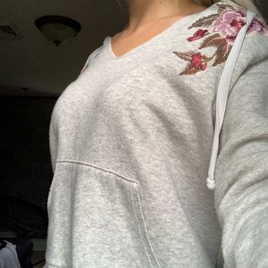 American Eagle sweatshirt